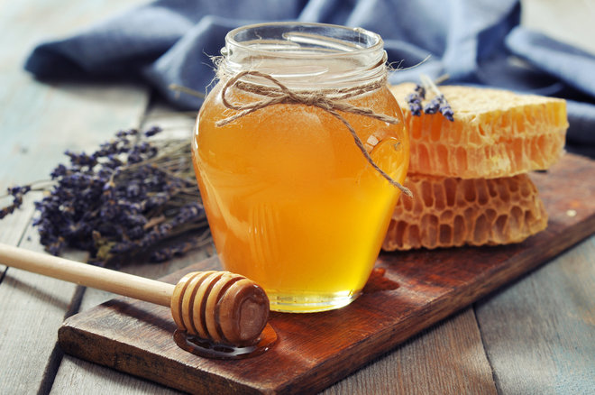 The Health Benefits of Locally-Grown Raw Honey